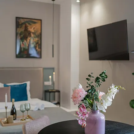 Trendy&private Near Cismigiu&calea Victoriei Apartament *