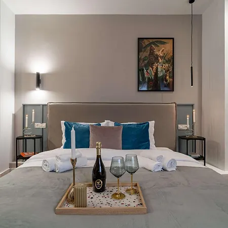 Trendy&private Near Cismigiu&calea Victoriei * Bucureşti