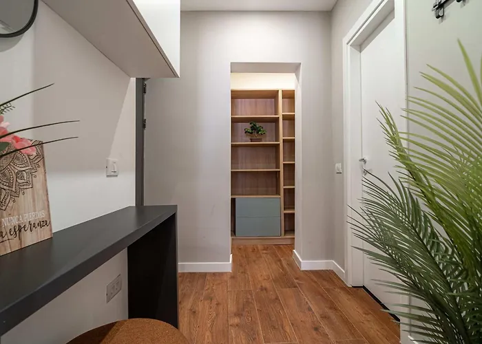 Trendy & Private Near Cismigiu & Calea Victoriei 아파트